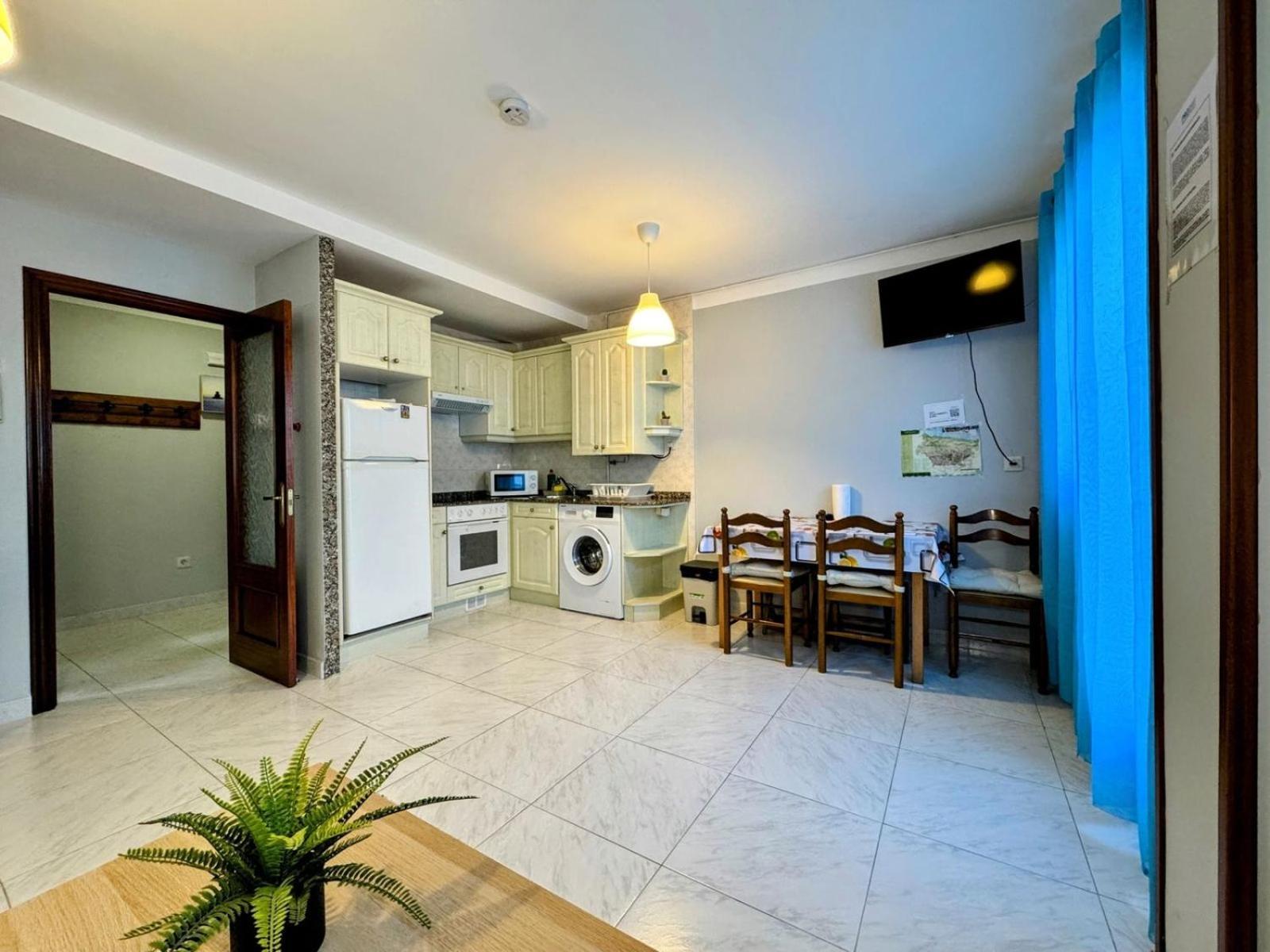 Apartamento Elena Centrico Con Wifi Cangas de Onís Exterior photo
